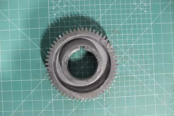 Шестерня ведущая промежуточного вала FULLER, 12JSDX.