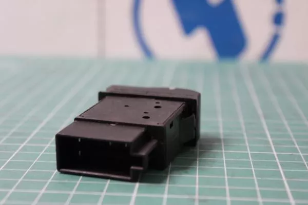 Клавиша включения горного тормоза SITRAK, T5G