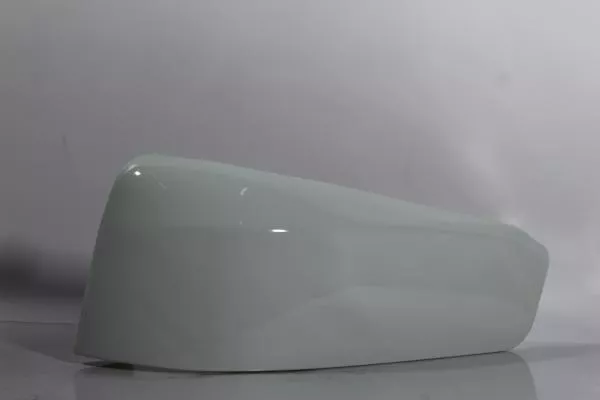 Накладка бампера (L, Белый, Пластик) SITRAK, C7H