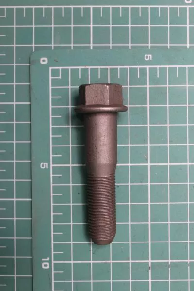 Болт бортового редуктора SHAANXI