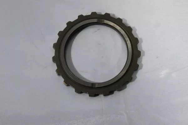 Кольцо стопорное вторичн.вала HW19710 н/о (7мм) SHAANXI