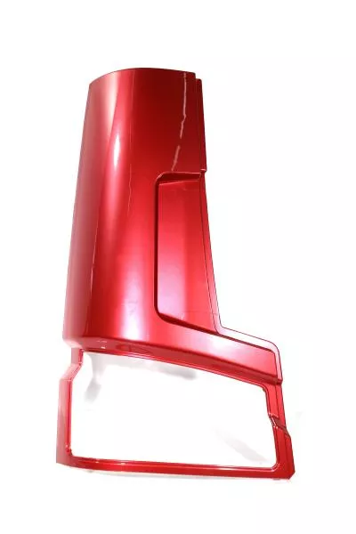 Обтекатель кабины (R, Красный, Пластик) HOWO