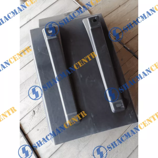 Брызговик (L, чёрный) HOWO, Евро-3.