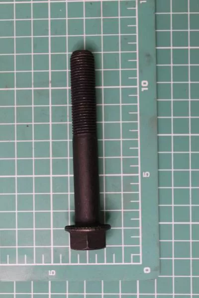 Болт D14 L95 корпуса межколесного дифференциала HOWO