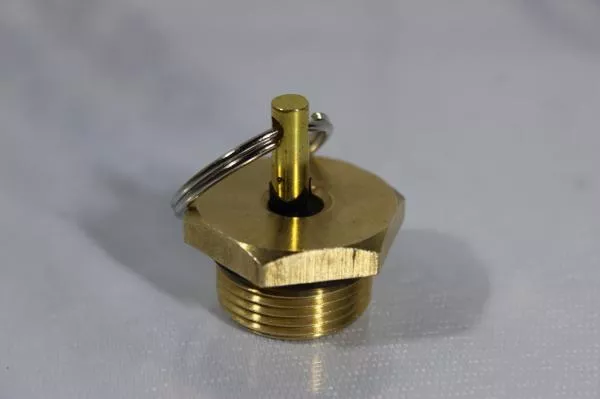 Кран-клапан ресивера HOWO