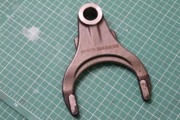 Вилка блокировки МКД SHAANXI, X6000, HDZ440