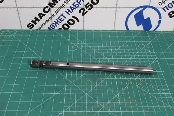 Шток вилки переключения 1-й, 2-й, 3-й, 4-й передачи