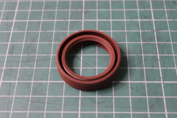 Сальник механизма переключения передач КПП D40, H10, (30*40*10 ) FULLER