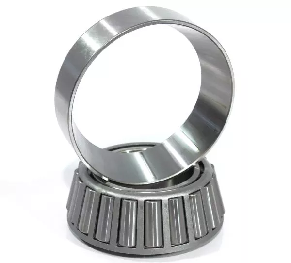 Подшипник ступицы (Rear, наружный, 33220) SHAANXI, F3000, A7, T5G, (710W93420-0104)