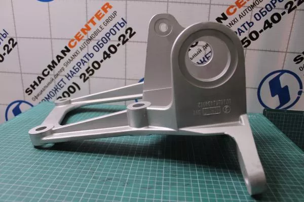 Кронштейн торсиона кабины (R) SHAANXI, X6000