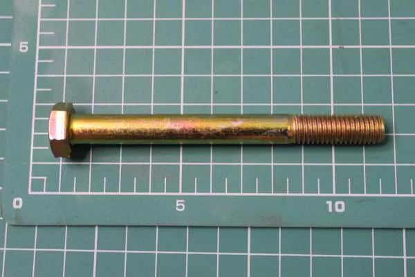 Болт крепления генератора D10, L100, HOWO