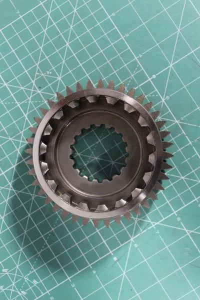 Шестерня ведущая демультипликатора