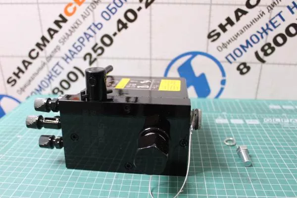 Насос подъема кабины (ручной) FAW, J6