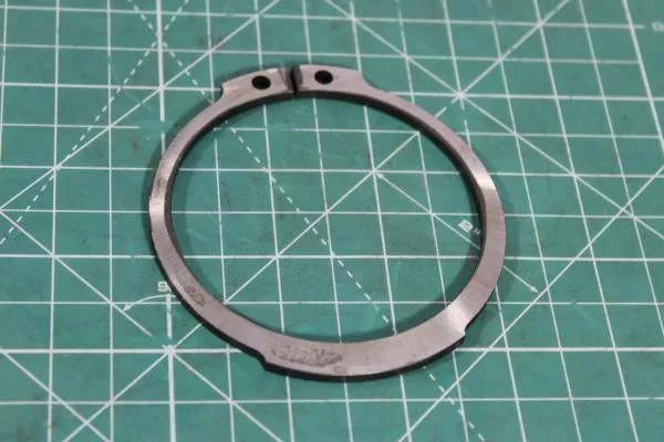 Кольцо стопорное SHAANXI, ZF