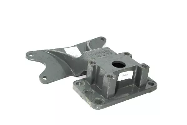 Кронштейн крепления V-образной тяги заднего моста (большой) HOWO