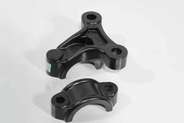 Кронштейн переднего стабилизатора SHAANXI, X6000