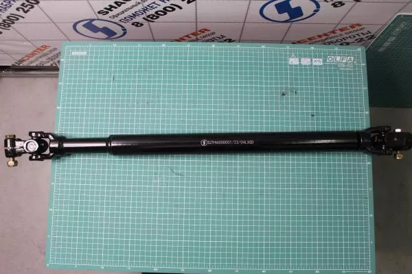 Вал рулевой (в сборе) L1160/770 SHAANXI