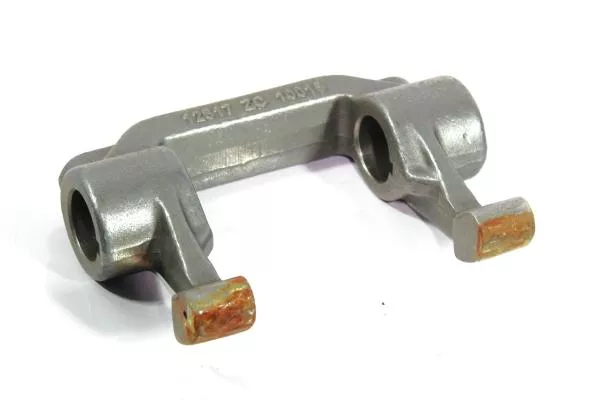 Вилка сцепления L420, FULLER