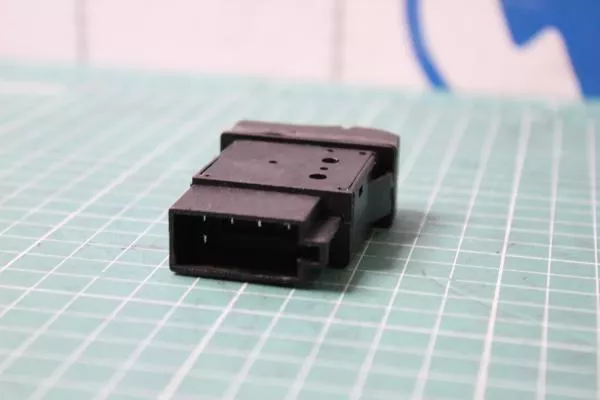 Клавиша звукового сигнала SITRAK, T5G, (WG9918586002)