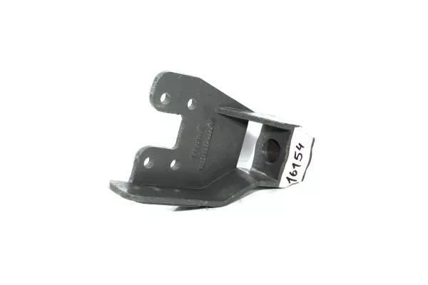 Кронштейн буксировочного крюка (нового образца) HOWO