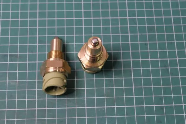 Датчик включения нейтрального положения SITRAK, T5G