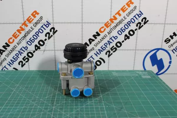 Клапан воздушный тормозной (ускорительный) SHAANXI