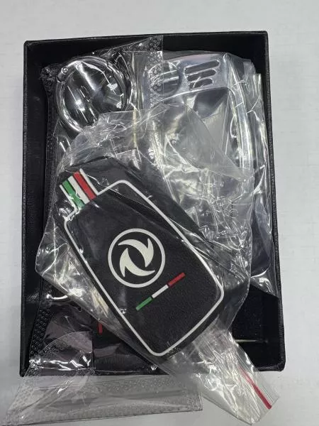 Брелок на ключи DONG FENG