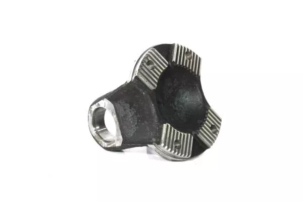 Фланец вилки кардана D180, H144, (180*152*57*4) HOWO