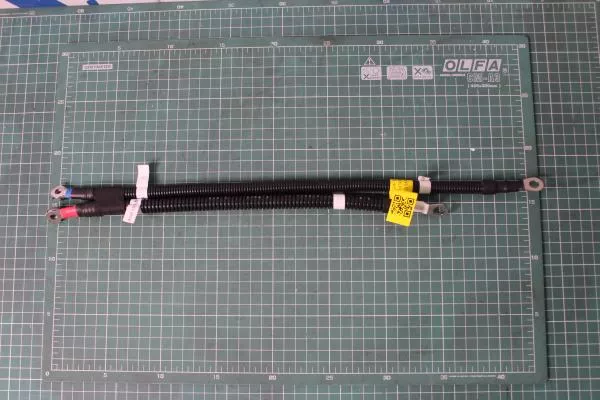 Кабель питания (2шт в аккумуляторном отсеке) SHAANXI, X6000