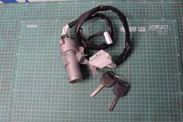 Замок зажигания SHAANXI, X5000