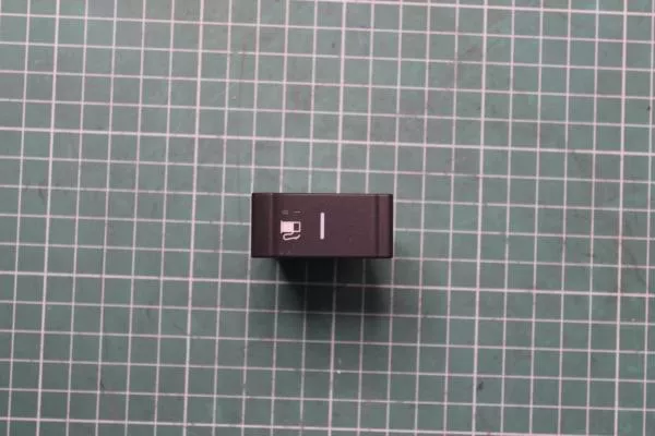 Клавиша переключения топливных баков SHAANXI, X6000