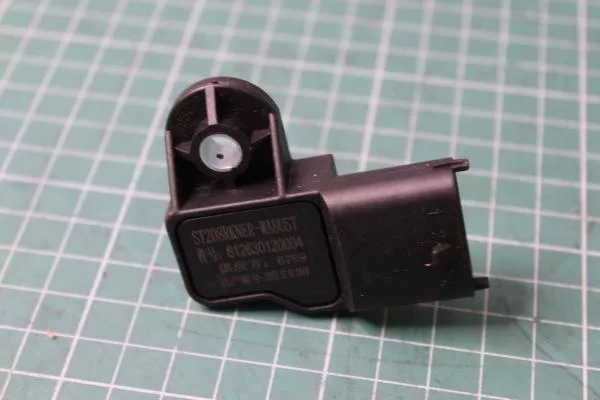 Датчик давления воздуха SHAANXI, (0281002576)