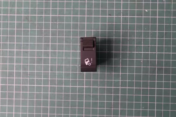 Клавиша разрешения наклона кабины SHAANXI, X6000