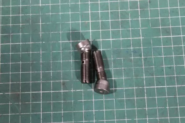 Болт регулировочный коромысла WEICHAI, WP12, WP13