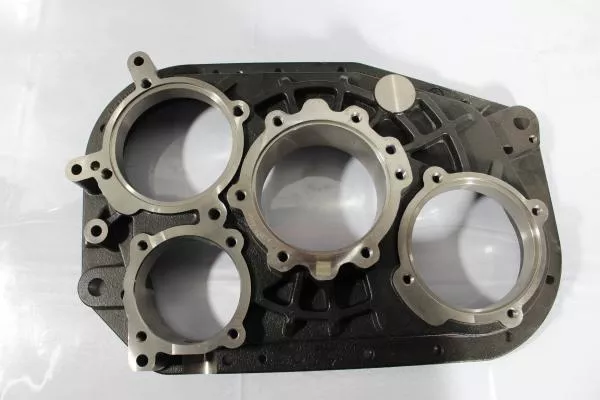 Крышка задняя КПП FULLER, 12JSDX