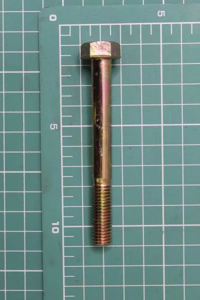 Болт крепления корзины сцепления к маховику D10, L85, HOWO