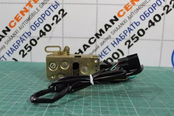 Замок двери (L, электрический) SITRAK, T5G