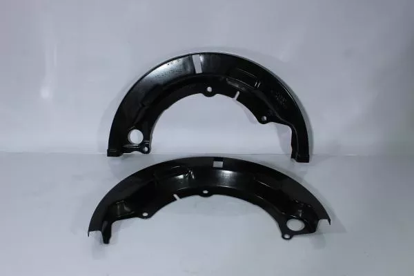 Пыльник колеса (Front, ком-кт из 2-х частей) SITRAK, T5G, C7H, (WG4075450075)