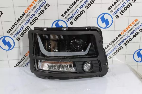 Фара (R, Пластик, Н.О LED) SHAANXI, F3000