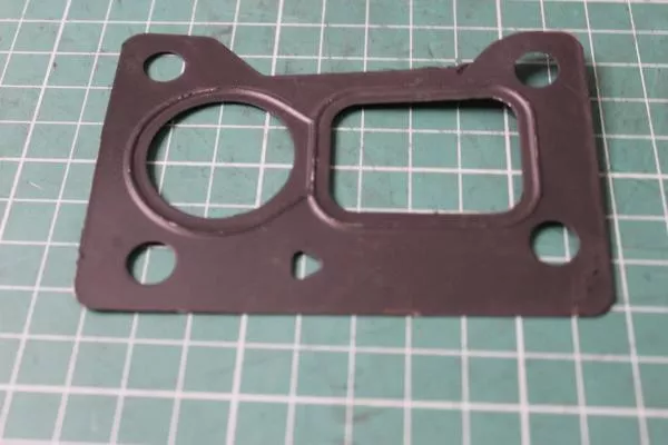 Прокладка кронштейна масляных фильтров SHAANXI, WP12