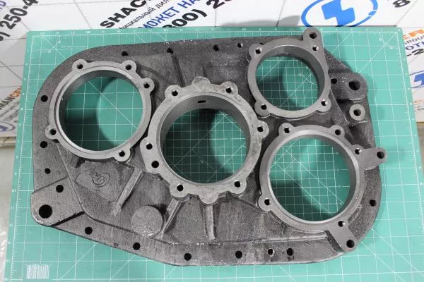 Крышка задняя КПП FULLER, 12JSD