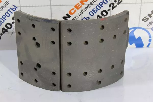 Колодка тормозная (Rear, 30 отверстий) FAW, J6