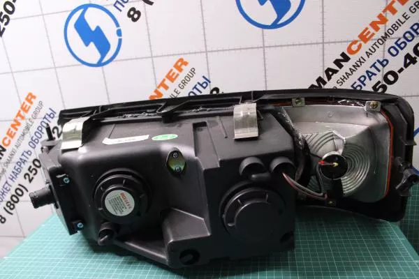 Фара (R, Пластик) SHAANXI, F2000