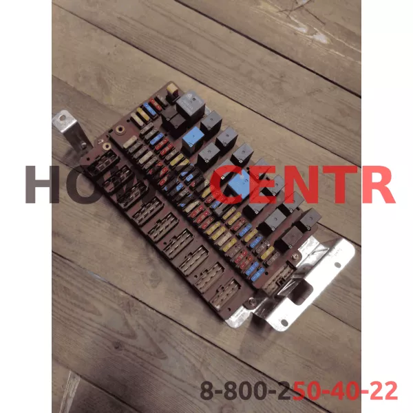 Блок предохранителей и реле HOWO, A7