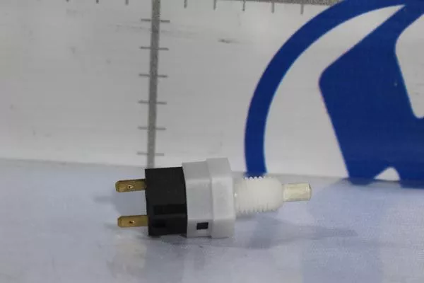 Датчик закрывания двери HOWO