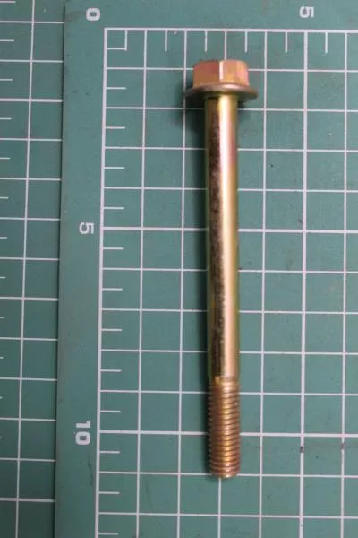 Болт клапанной крышки D8, L90, SHAANXI