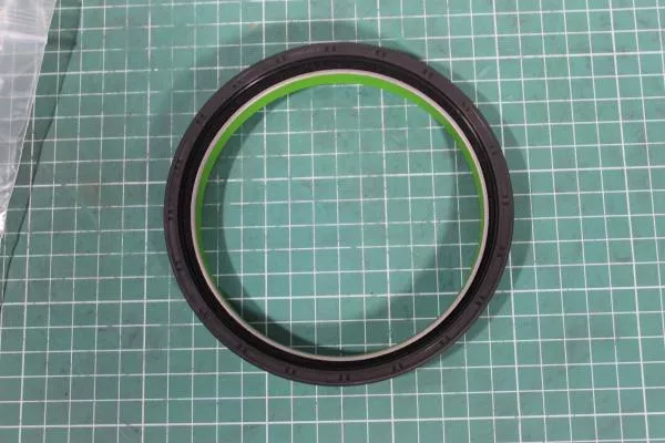 Сальник коленвала D140, H12,5, (Rear, 115*140*12,5) WEICHAI, WP12, WP13, (1001994648)