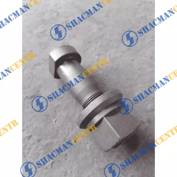 Шпилька колеса D23, L85, (Front, с насечкой) HOWO