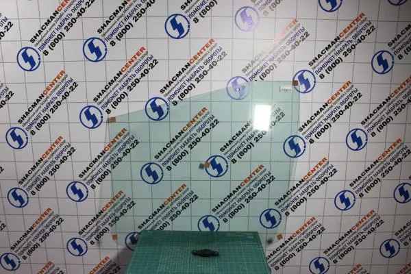 Стекло двери (L, опускное) SITRAK, T5G