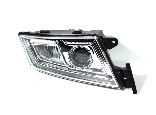 Фара (R, LED, пластиковый бампер, тягач) SITRAK, T5G, C7H